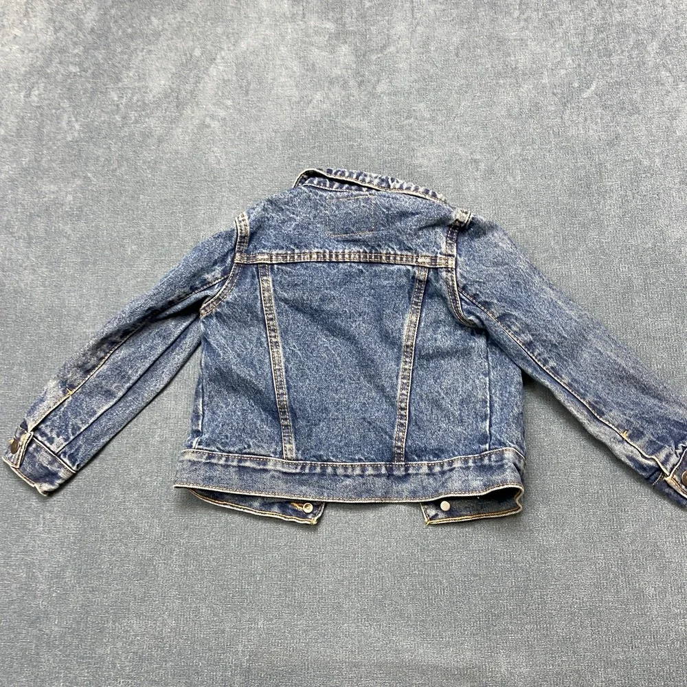 Levi's Trucker Jacket Girls 4XS Blue Denim Chest Pockets Button Front Collared